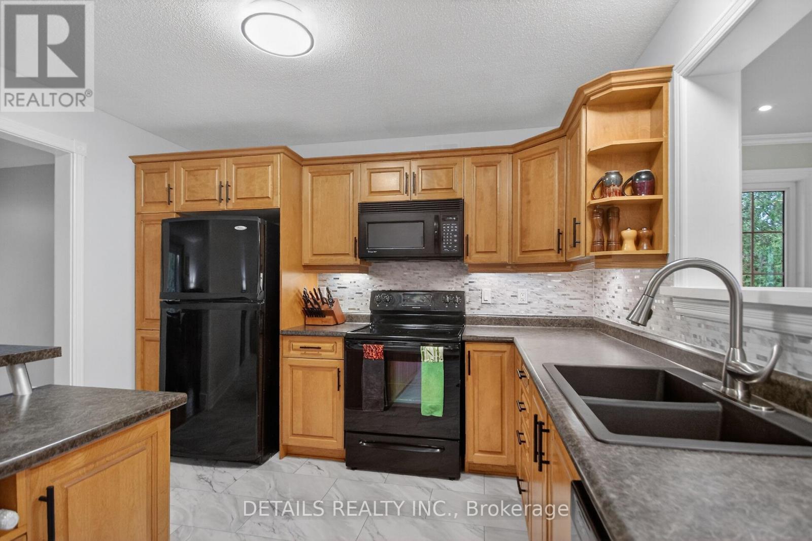 2263 MCGOVERN ROAD - 12