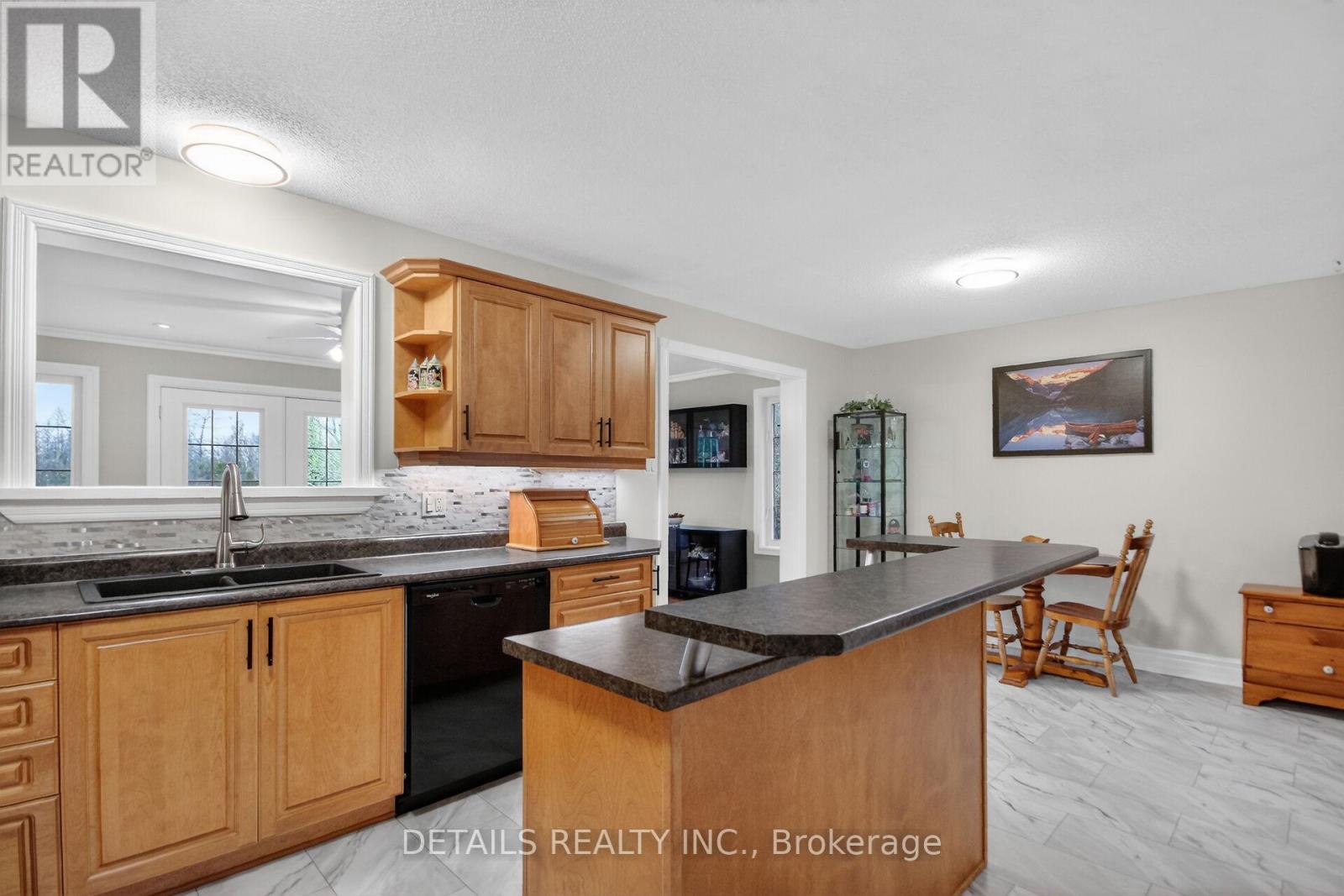 2263 MCGOVERN ROAD - 14
