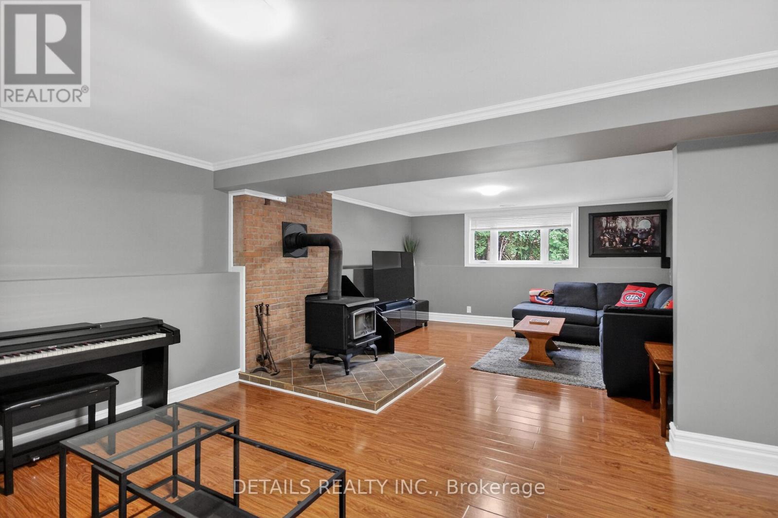 2263 MCGOVERN ROAD - 32