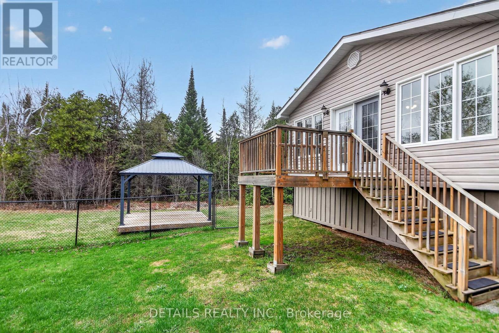 2263 MCGOVERN ROAD - 38