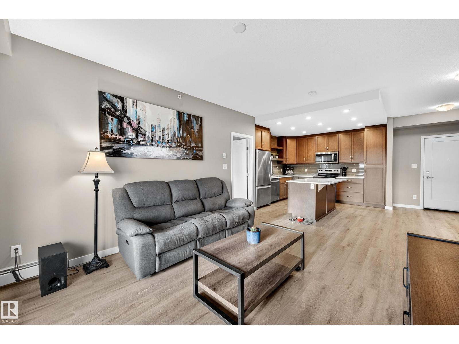 #428 5504 SCHONSEE DR NW, Edmonton
