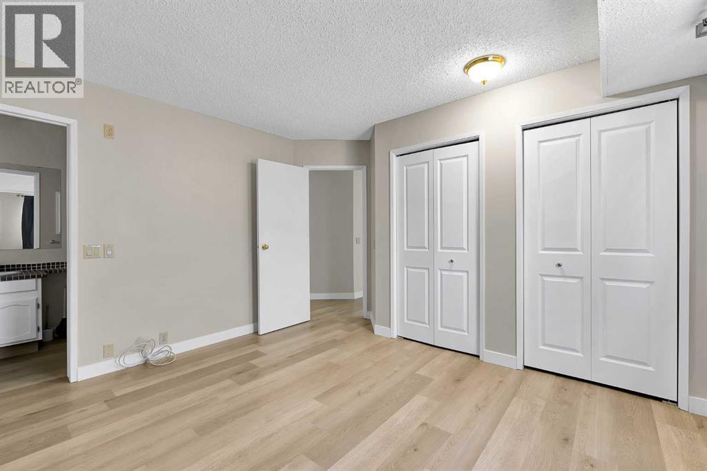 1111 Berkley Drive NW - 21