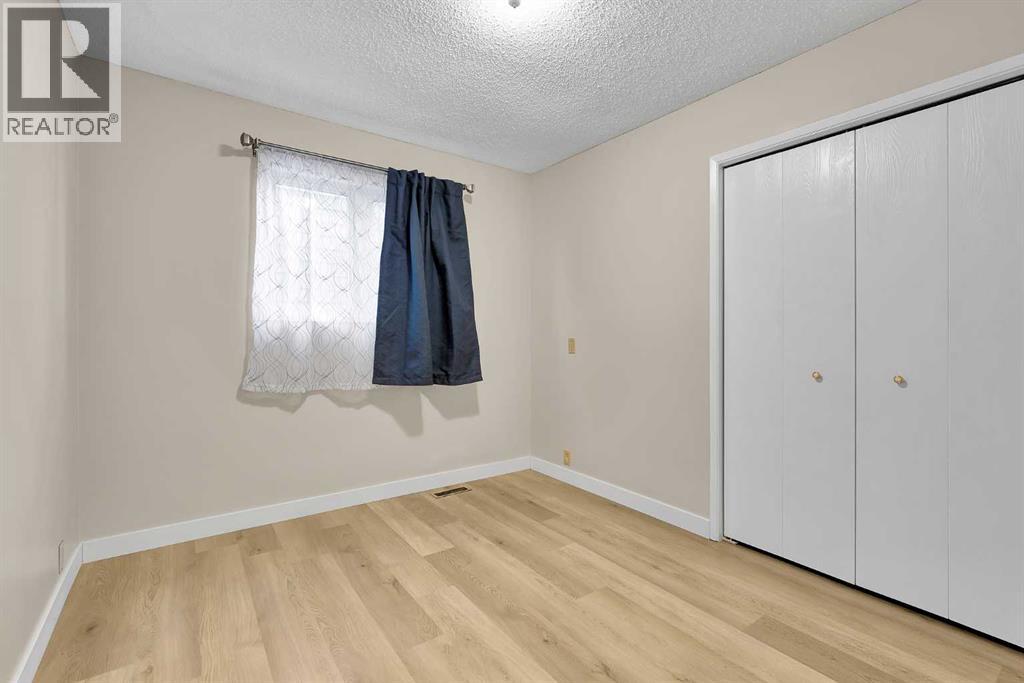 1111 Berkley Drive NW - 23