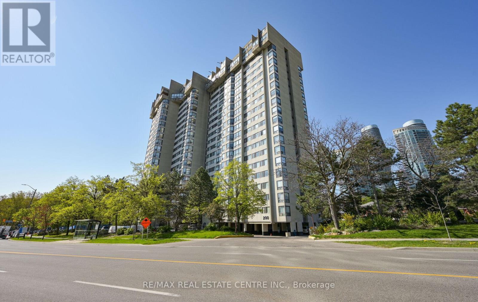 #2006 200 ROBERT SPECK PARKWAY - 2