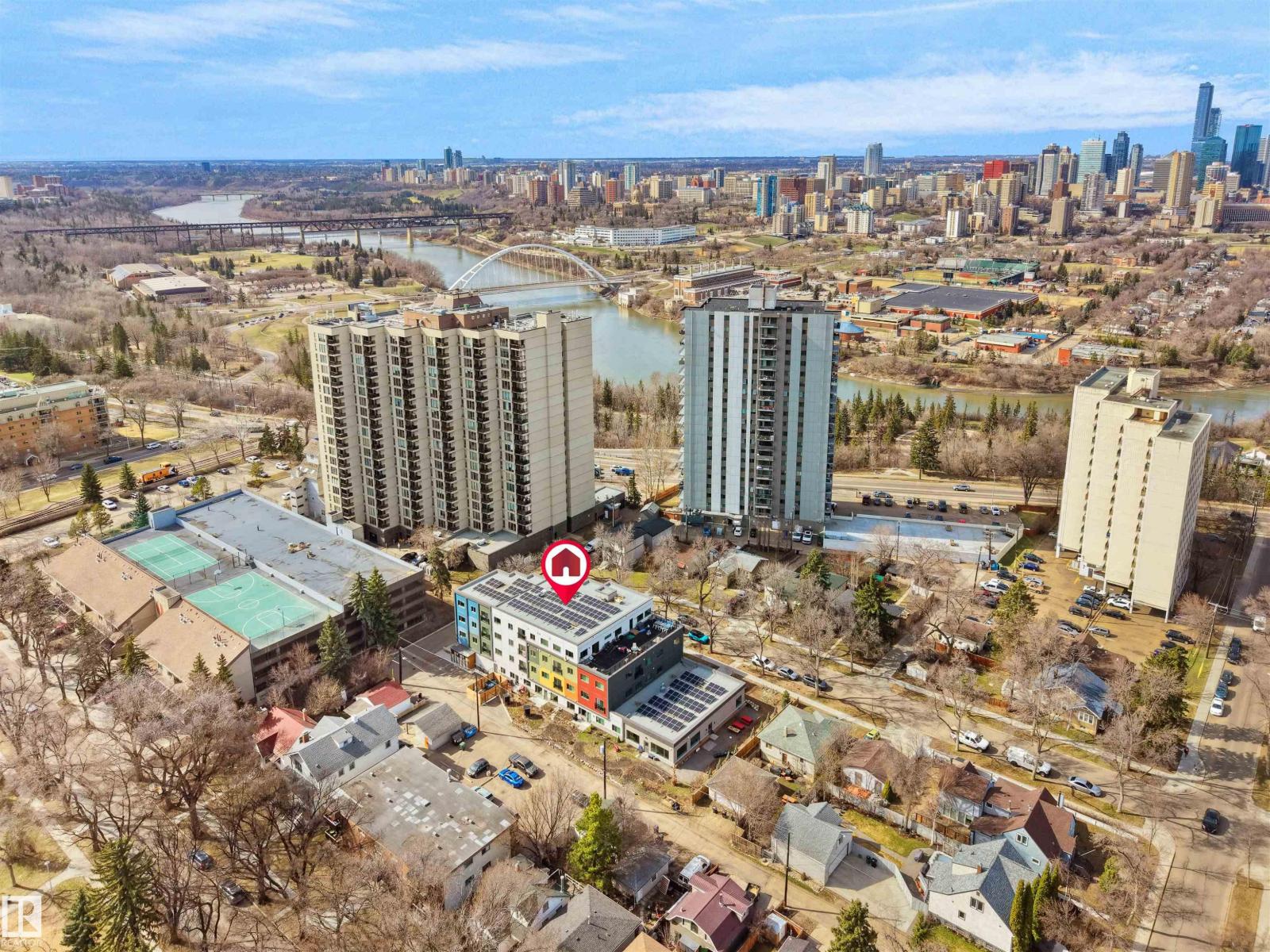 #403 10115 88 AV NW, Edmonton