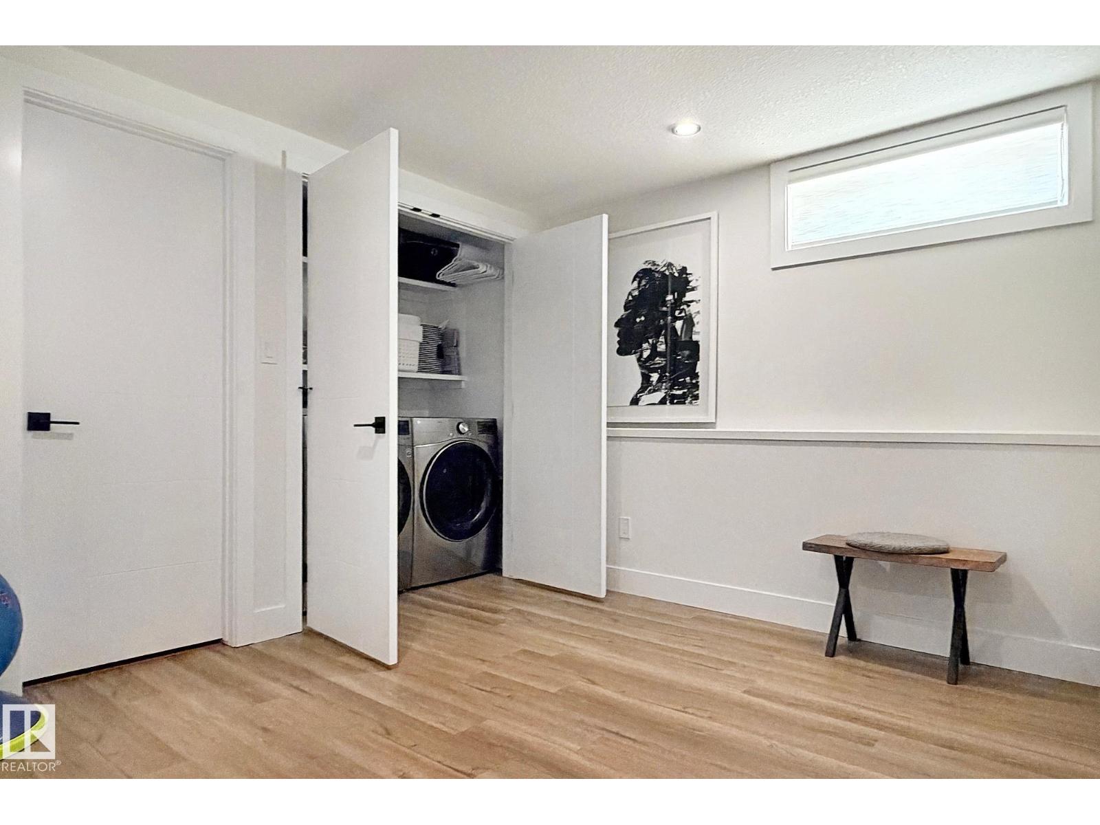 15011 77 AV NW, Edmonton