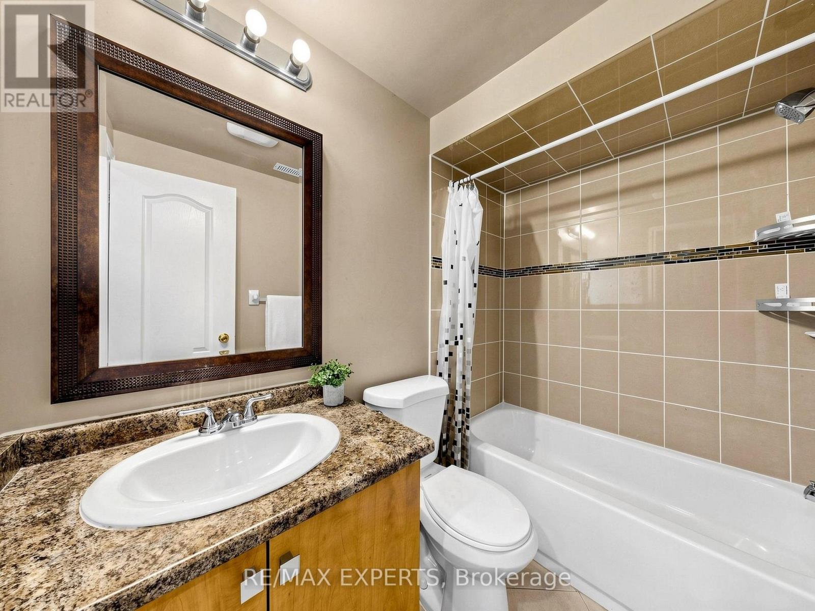 30 JOHNCREST WAY - 46