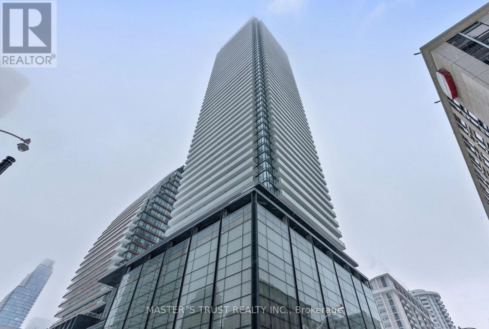 Listing photo of 1509 - 501 YONGE STREET