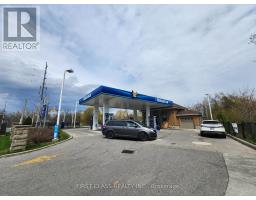951 Dundas Street W, Whitby, ON L1N2N8 Photo 6