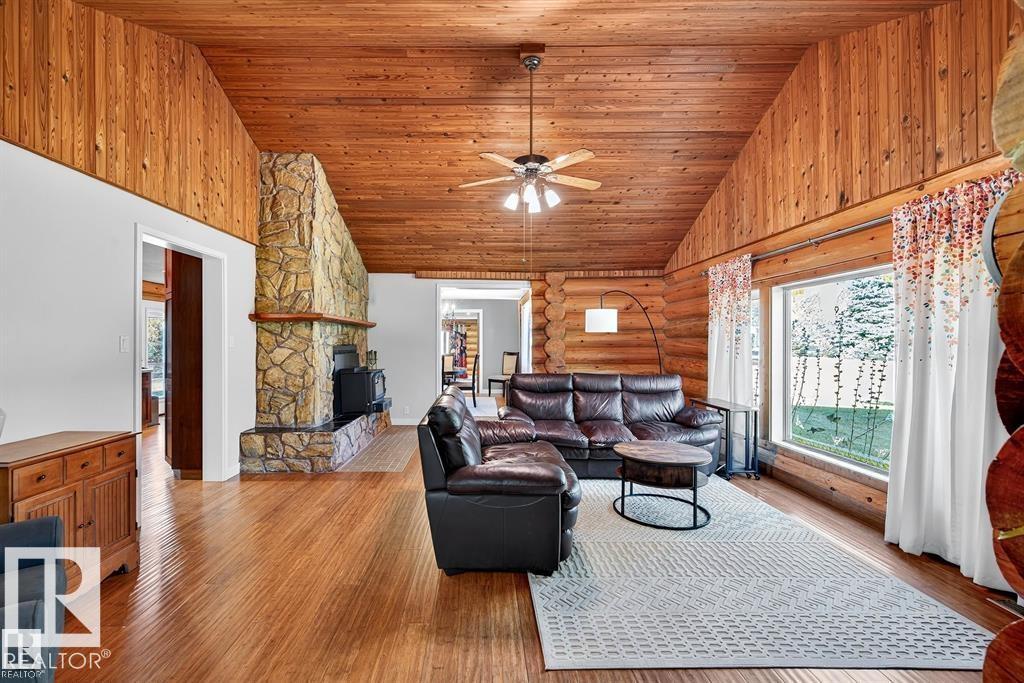#4 51317 HGHWAY 60, Rural Parkland County