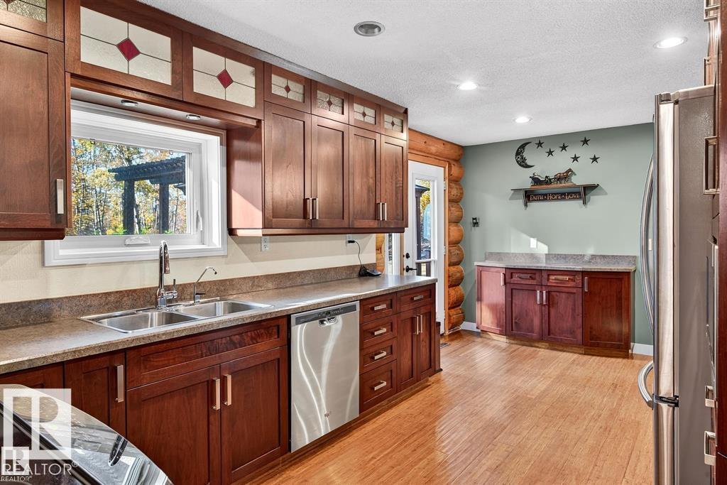 #4 51317 HGHWAY 60, Rural Parkland County