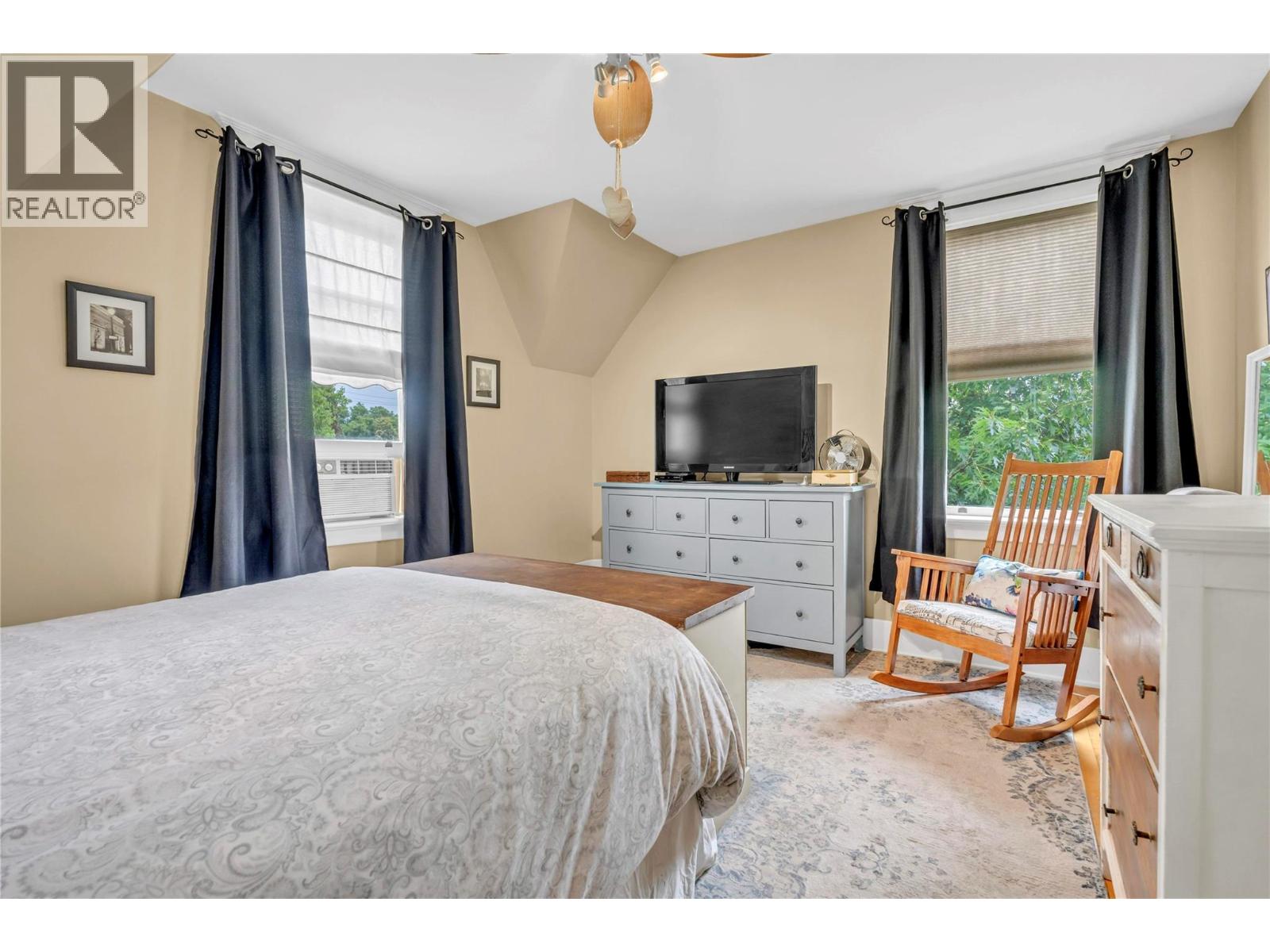 494 Young Street, Penticton