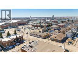 A 100 Fairford Street W, Moose Jaw, SK S6H1V3 Photo 15