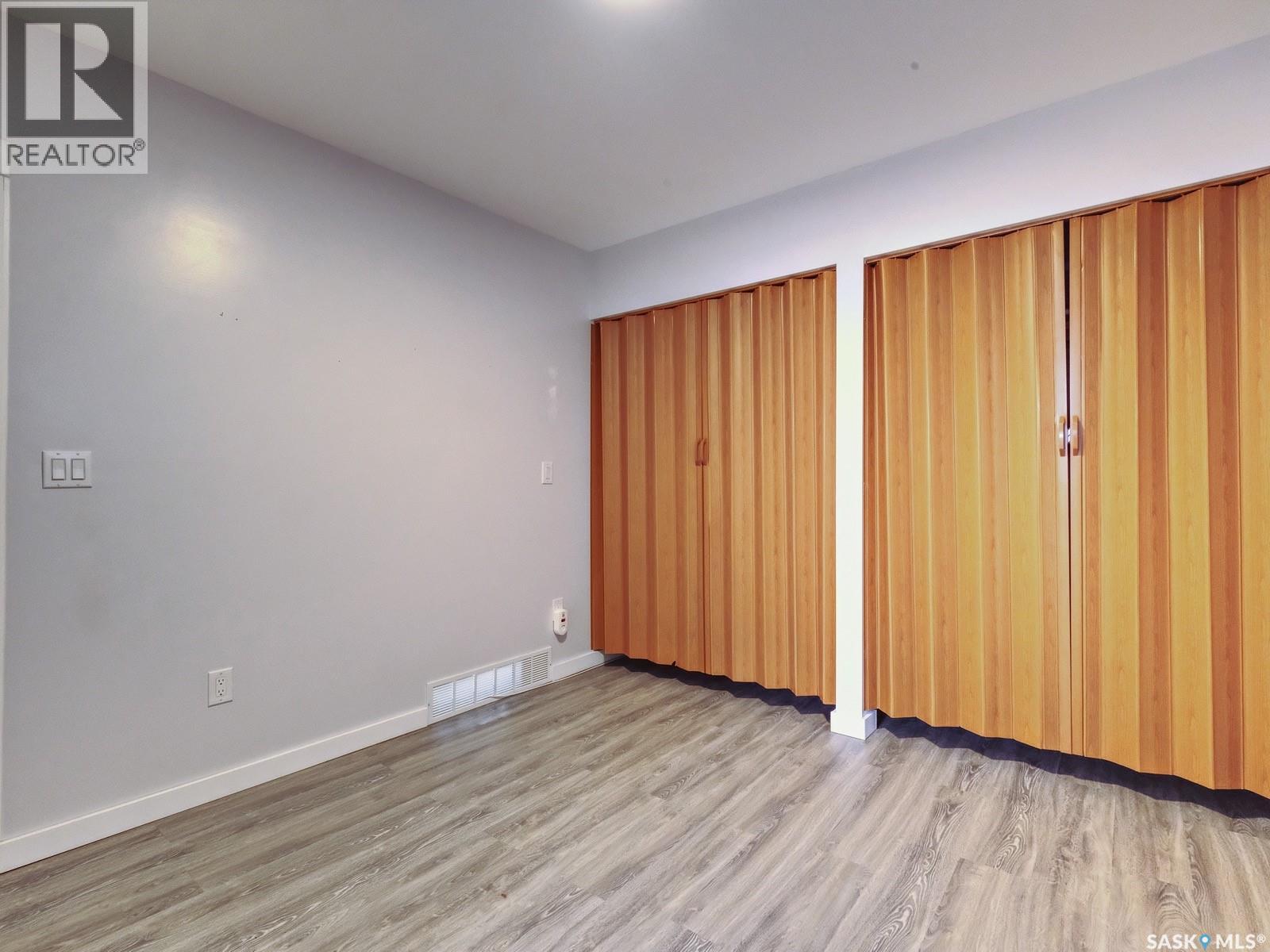204 2nd AVENUE W - 23