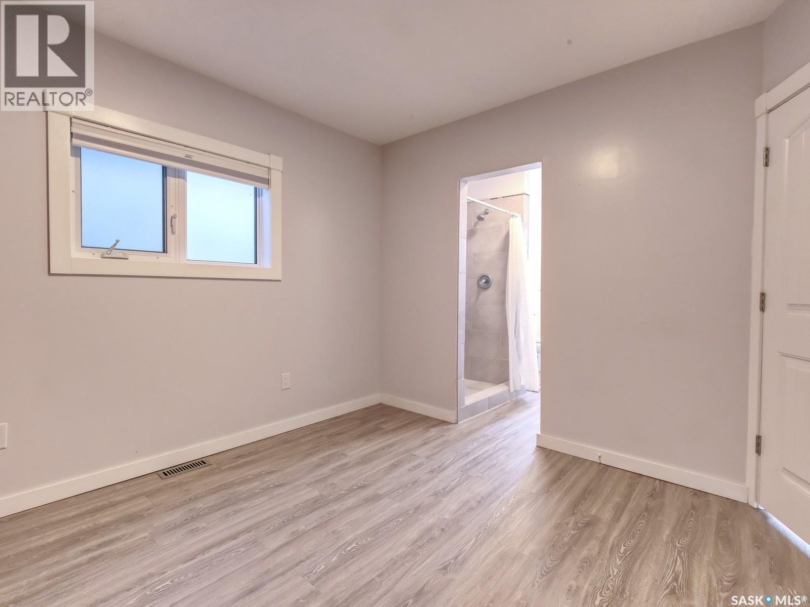 204 2nd AVENUE W - 26