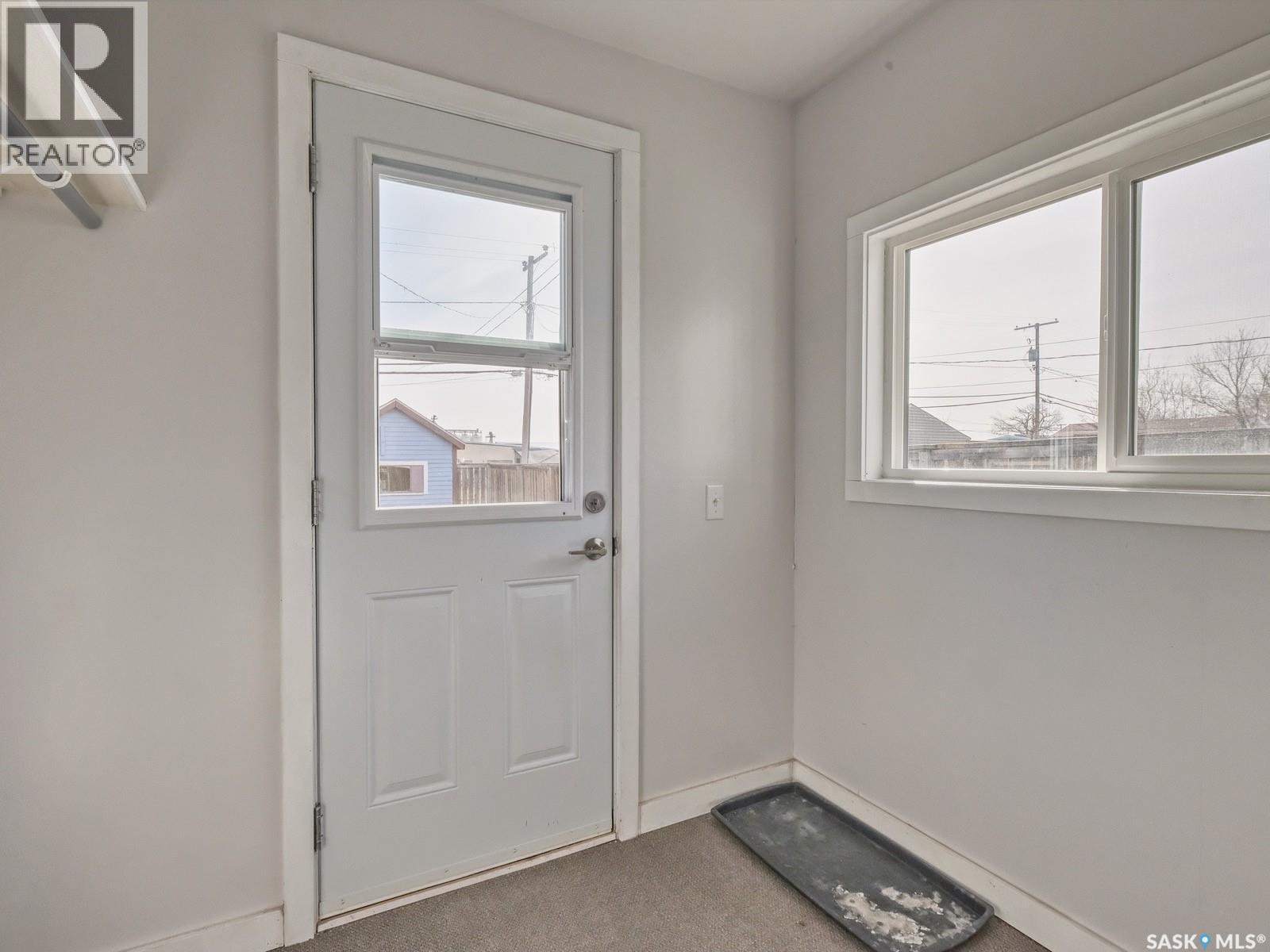 204 2nd AVENUE W - 38