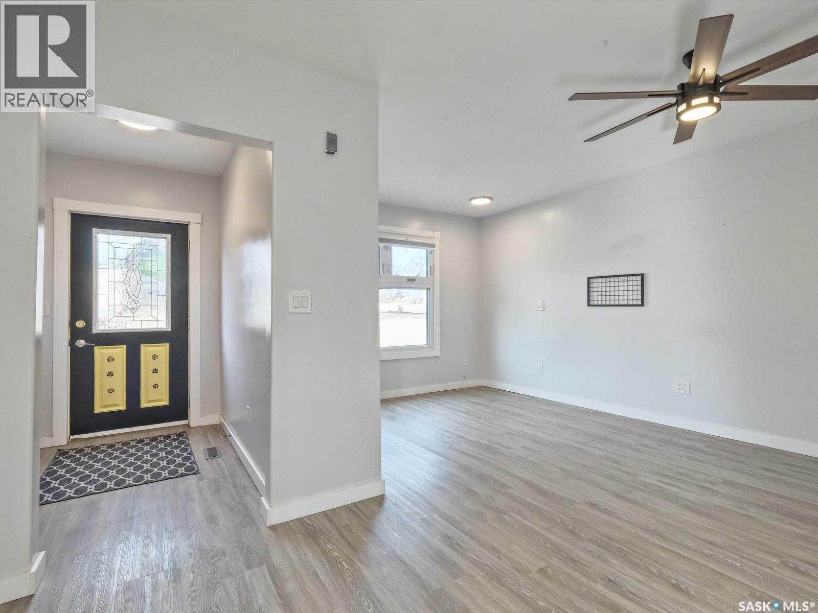 204 2nd AVENUE W - 5