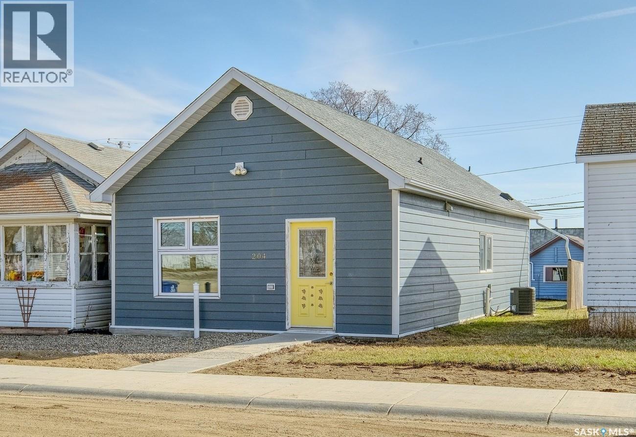 204 2nd AVENUE W - 50