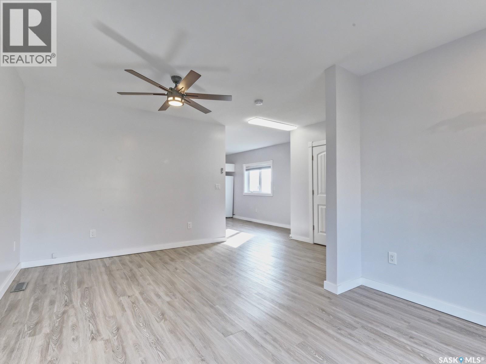 204 2nd AVENUE W - 9