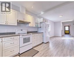 204 2nd Avenue W, Biggar, SK S0K0M0 Photo 18