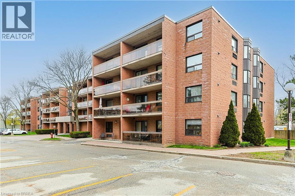 88 TOLLGATE Road Unit# 103, Brantford, Ontario, N3R7R5 — Photo 3
