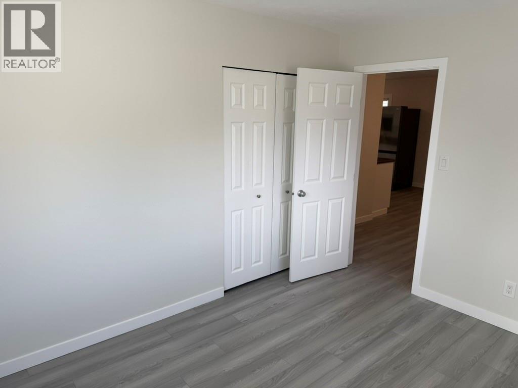 309 100A Avenue - 17