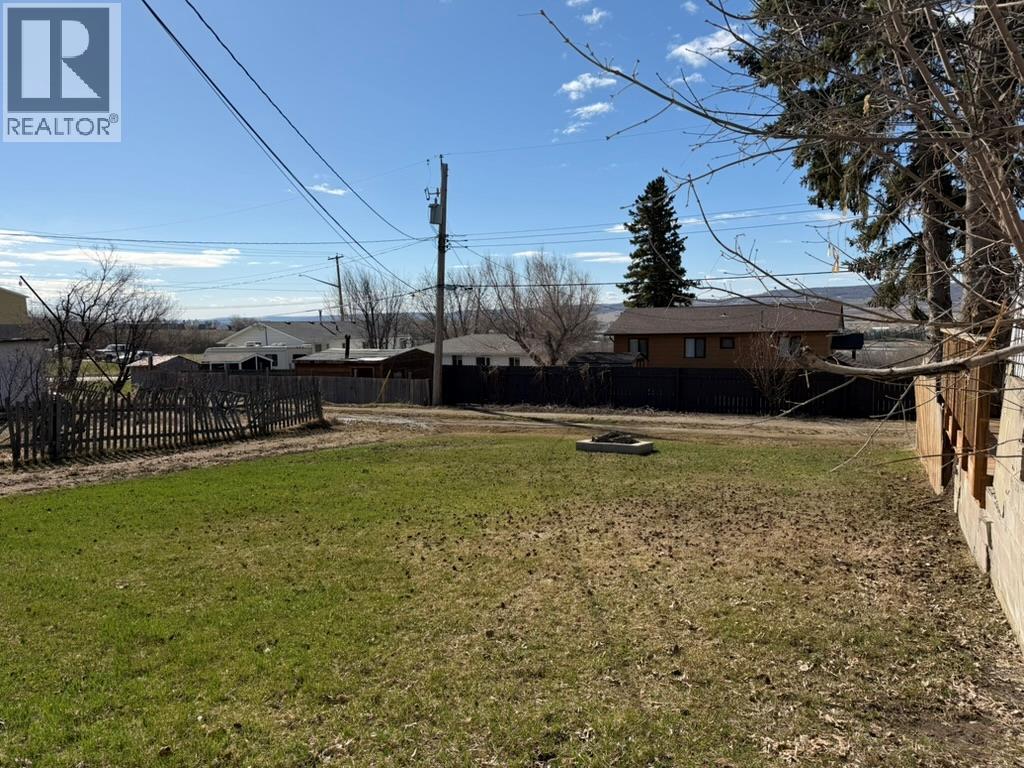 309 100A Avenue - Image 2