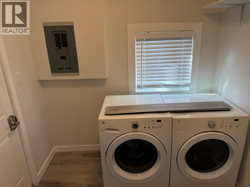 309 100A Avenue - 13