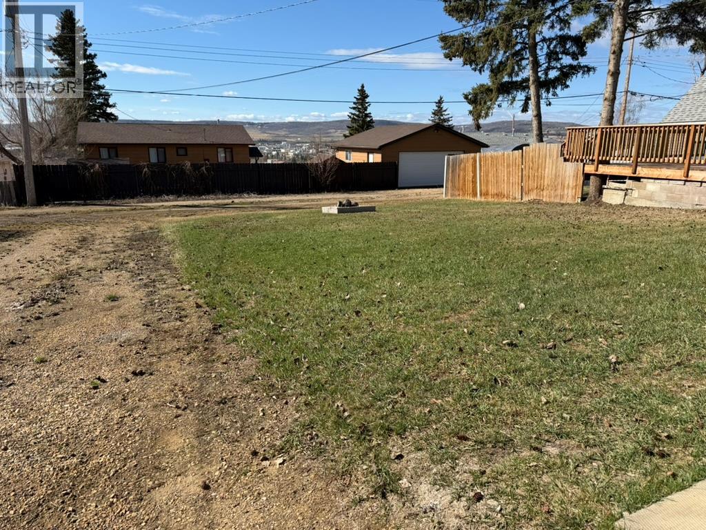 309 100A Avenue - 5