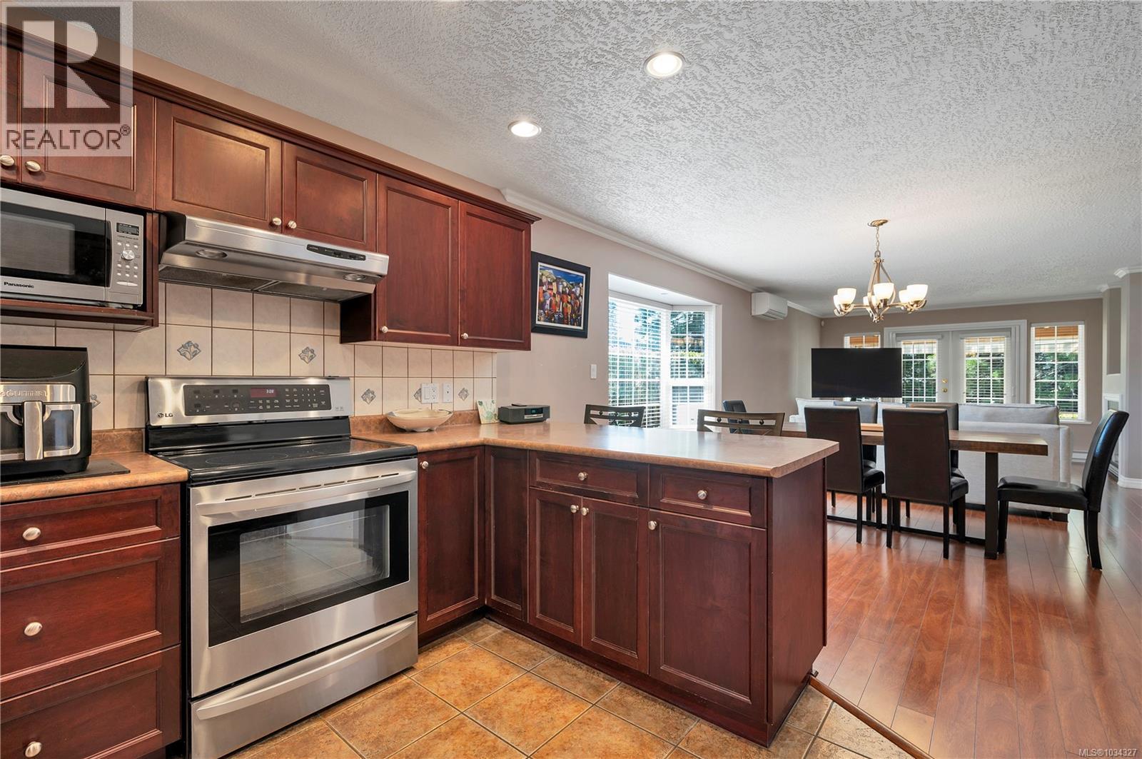 760 Marguerite Rd - 12