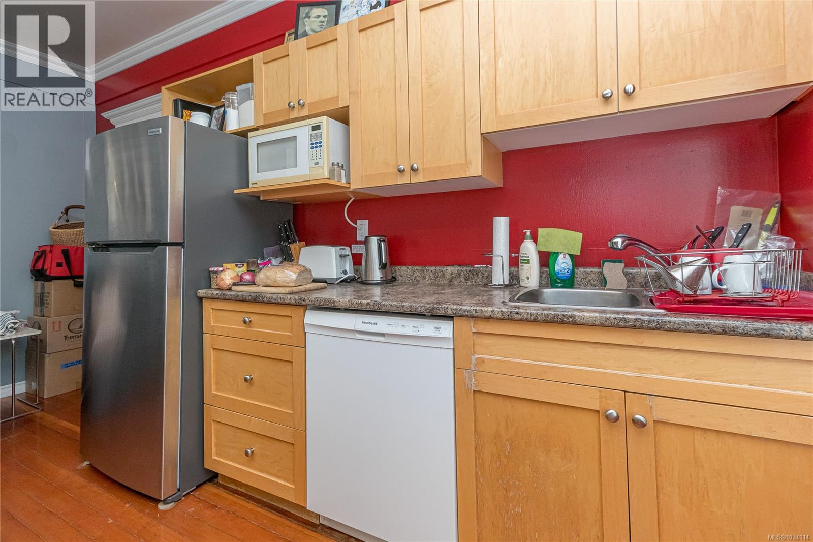 143 Government St - 6