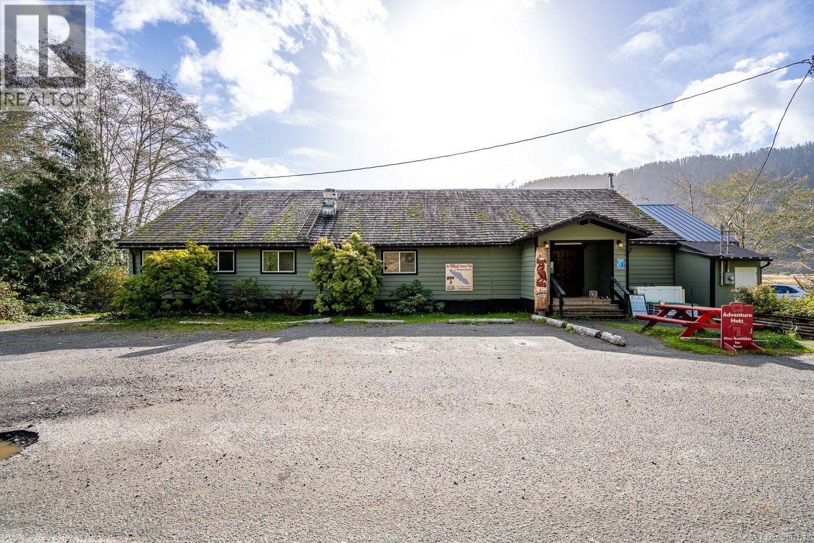 32 Hardy Way, Port Hardy
