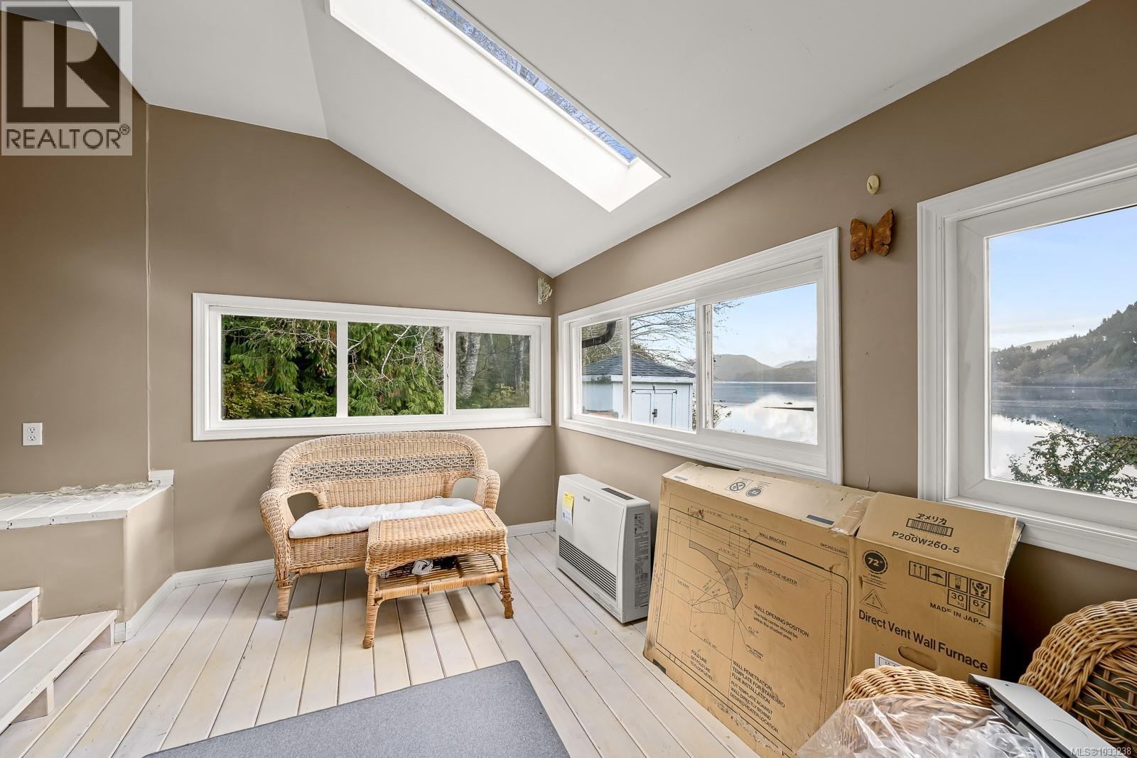 32 Hardy Way, Port Hardy