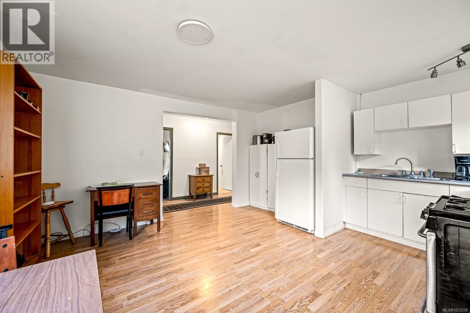 32 Hardy Way, Port Hardy