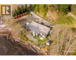 32 Hardy Way, Port Hardy, BC V0N1Z0 Photo 11