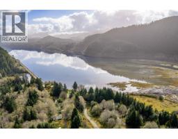 32 Hardy Way, Port Hardy, BC V0N1Z0 Photo 16