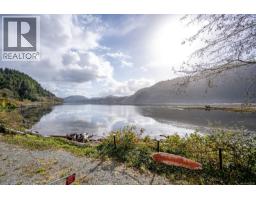 32 Hardy Way, Port Hardy, BC V0N1Z0 Photo 18