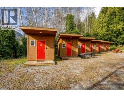 32 Hardy Way, Port Hardy, BC V0N1Z0 Photo 6