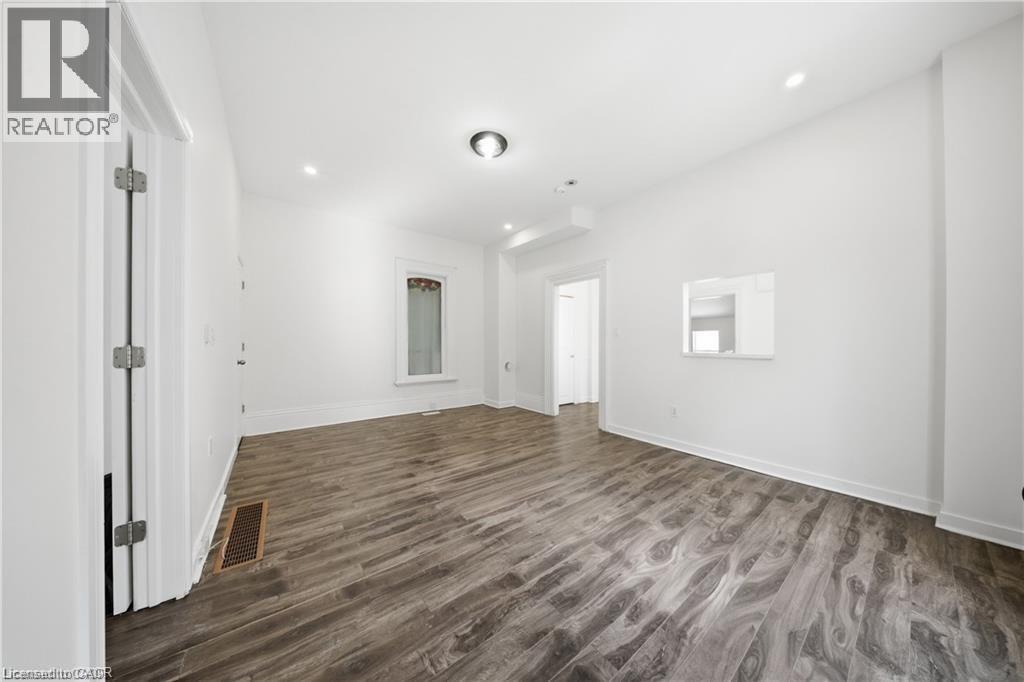 129 WEST Street - 28