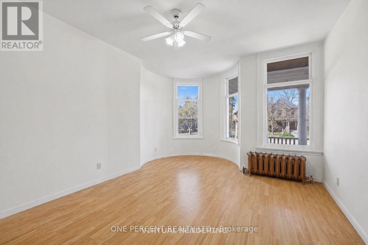 305 CENTRAL AVENUE - 31