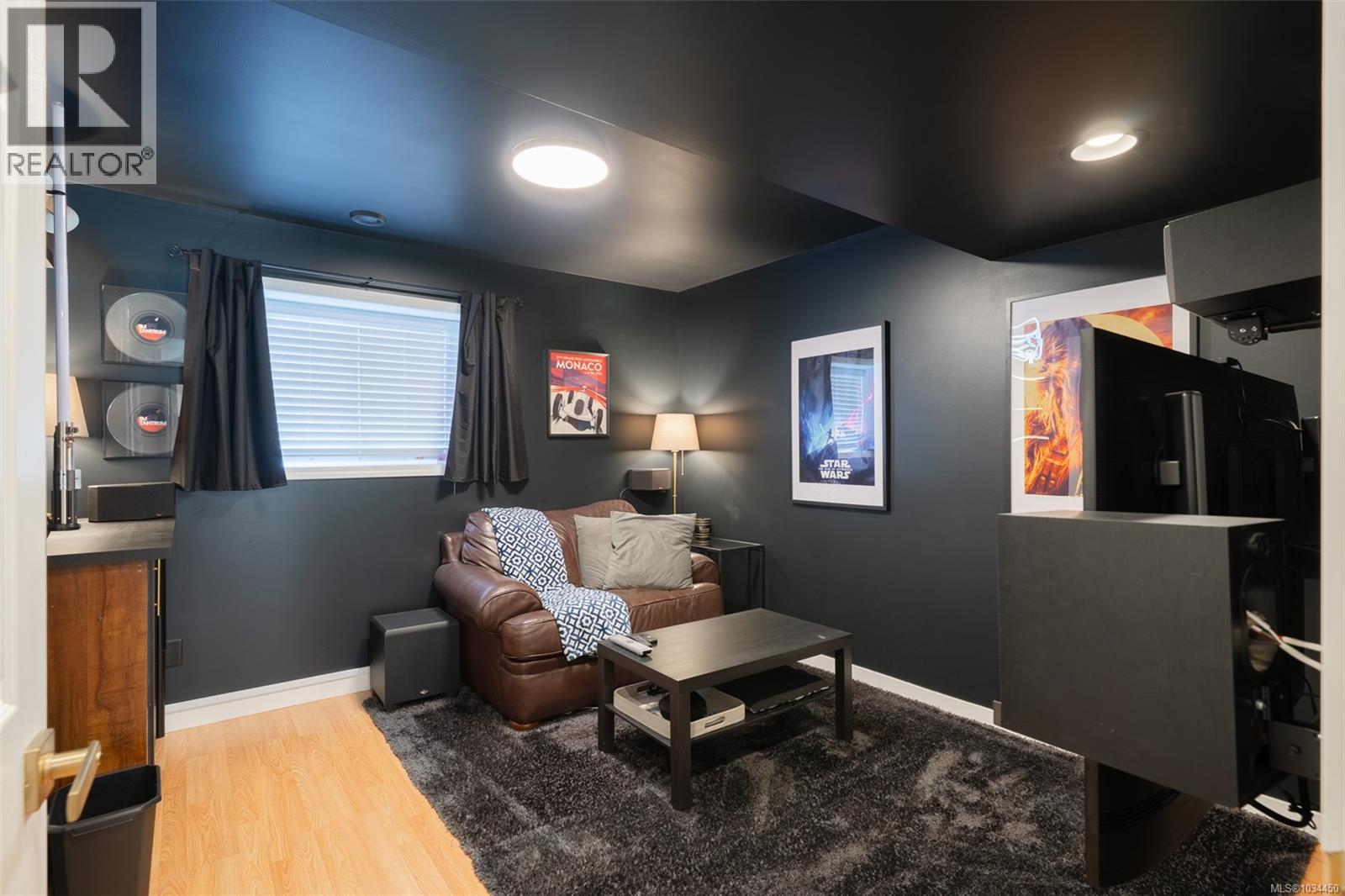 502 Davis Rd - 28