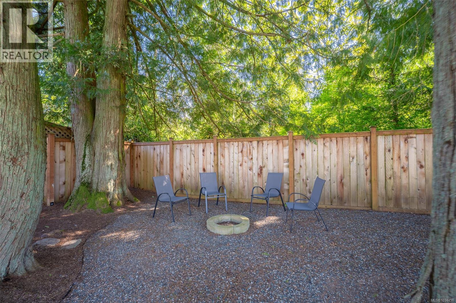 502 Davis Rd - 37