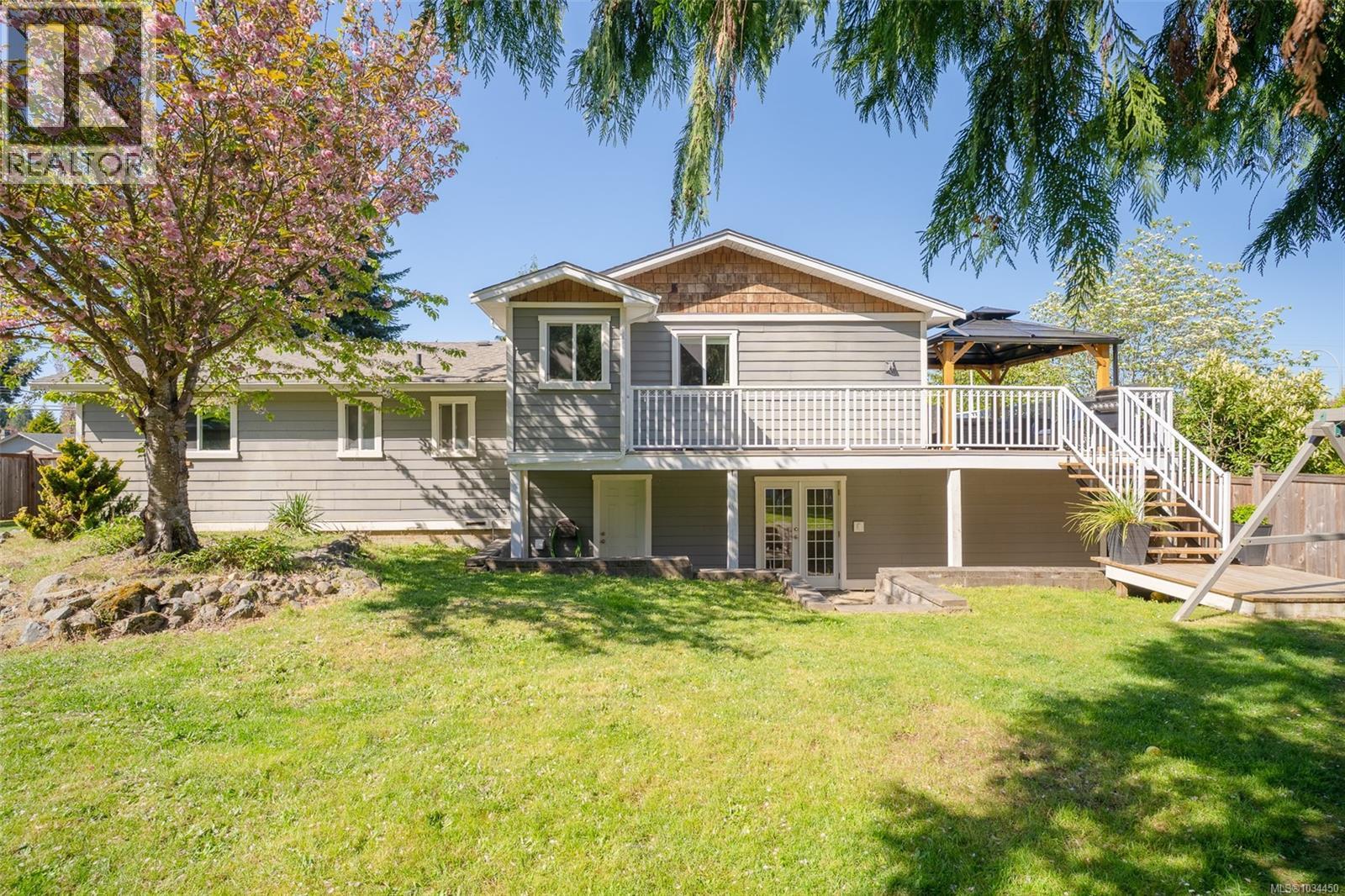 502 Davis Rd - 40
