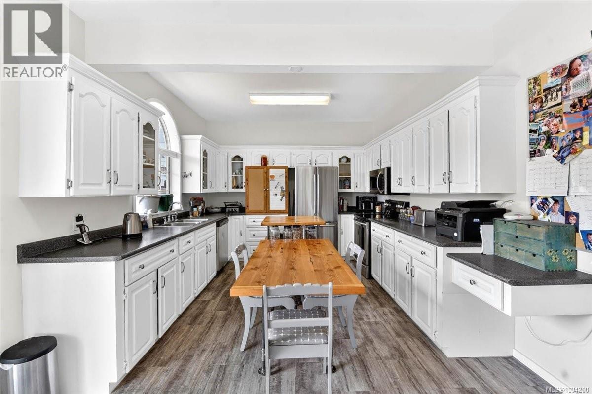 2880 1st Ave - 10