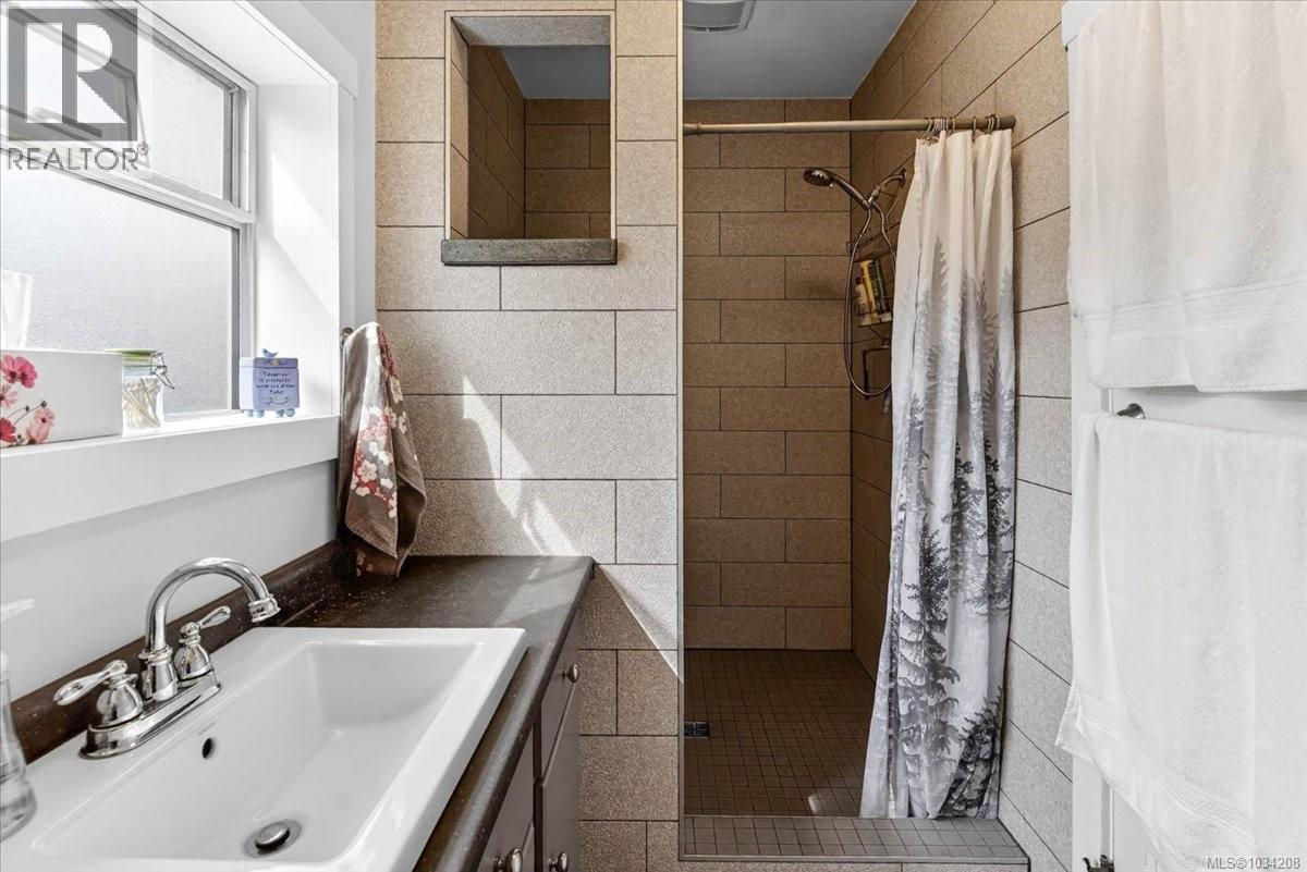 2880 1st Ave - 34