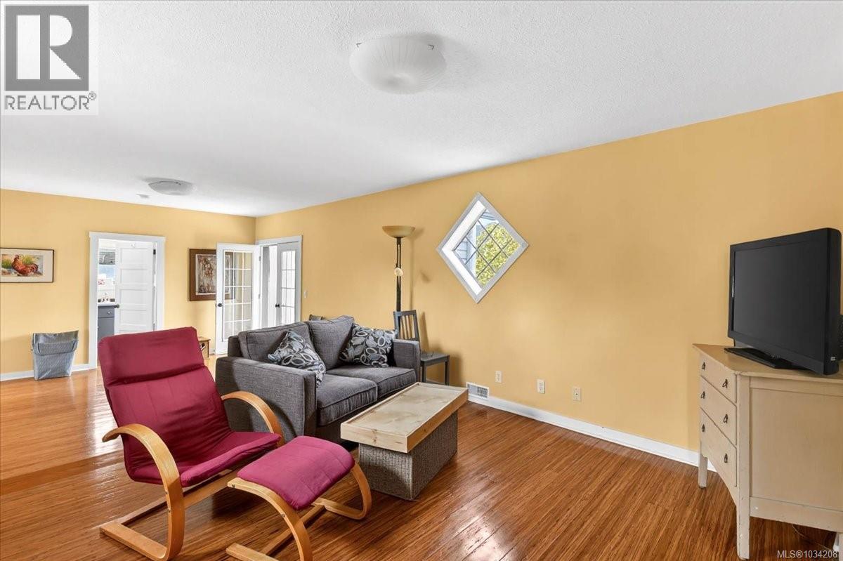 2880 1st Ave - 38