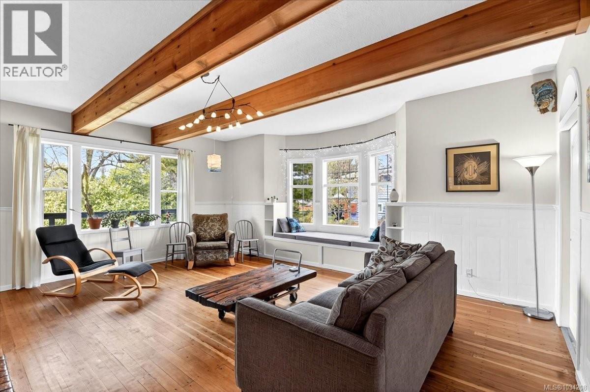 2880 1st Ave - 5