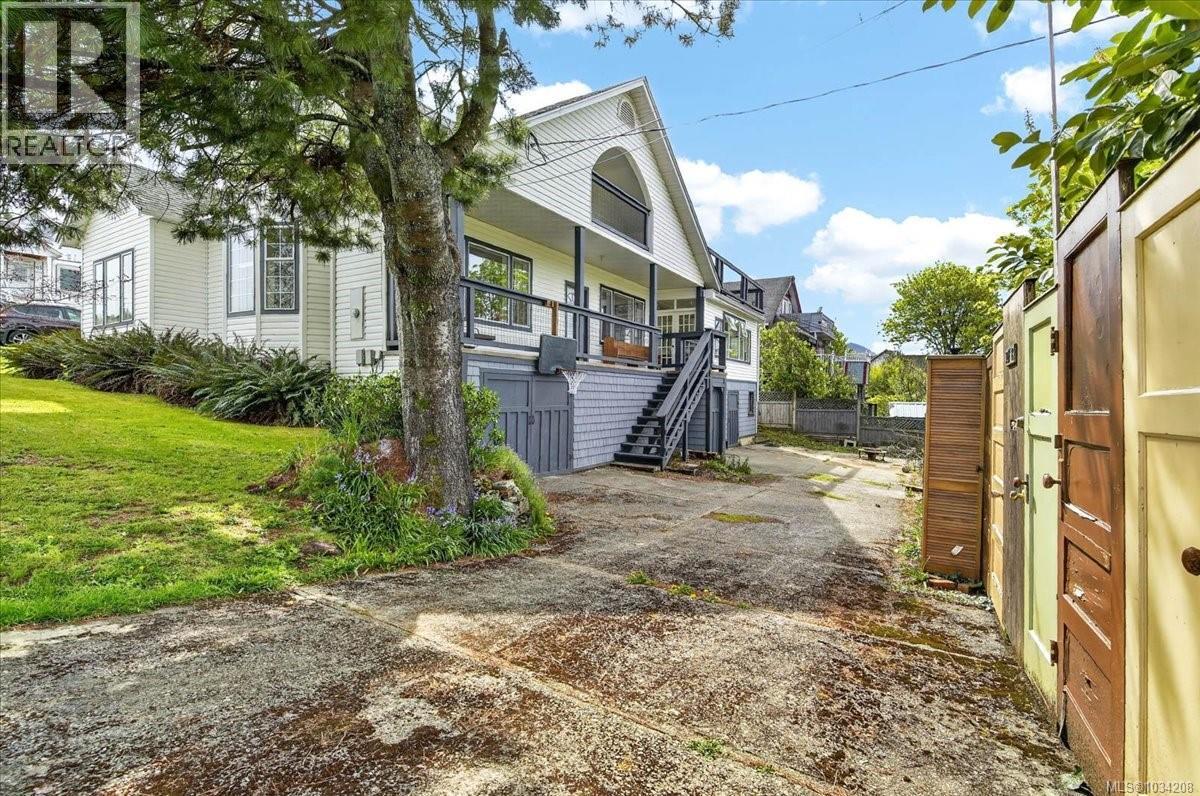 2880 1st Ave - 64