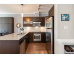 439 13321 102a Avenue, Surrey, BC V3T1P6 Photo 6
