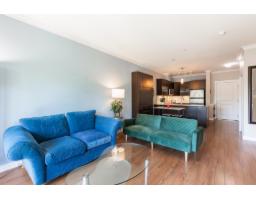 439 13321 102a Avenue, Surrey, BC V3T1P6 Photo 18